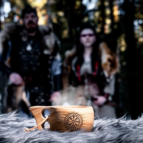 Northern Viking Jewelry® Vegvisir Wood Kuksa